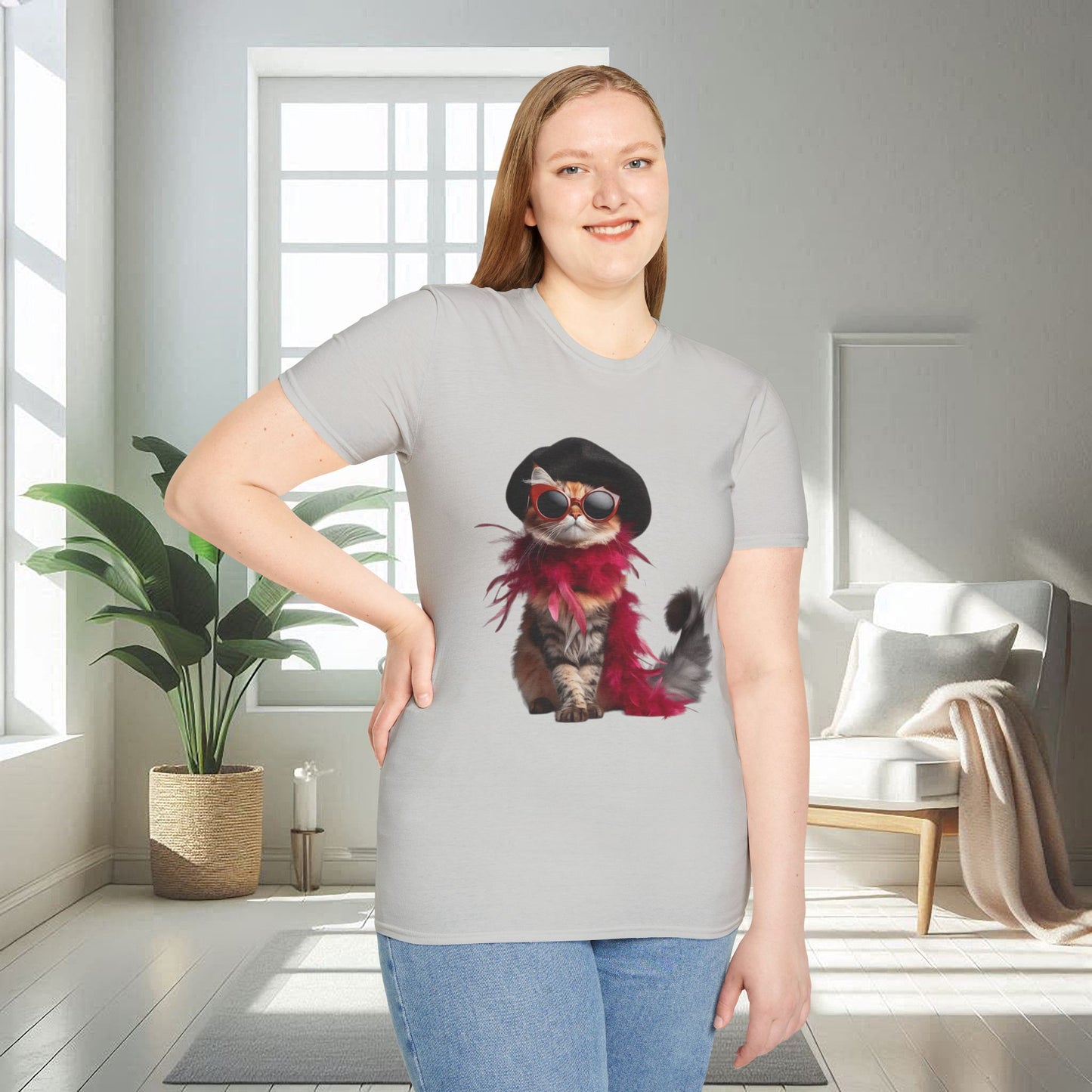 Fashionista Cat | Unisex Soft T-shirt