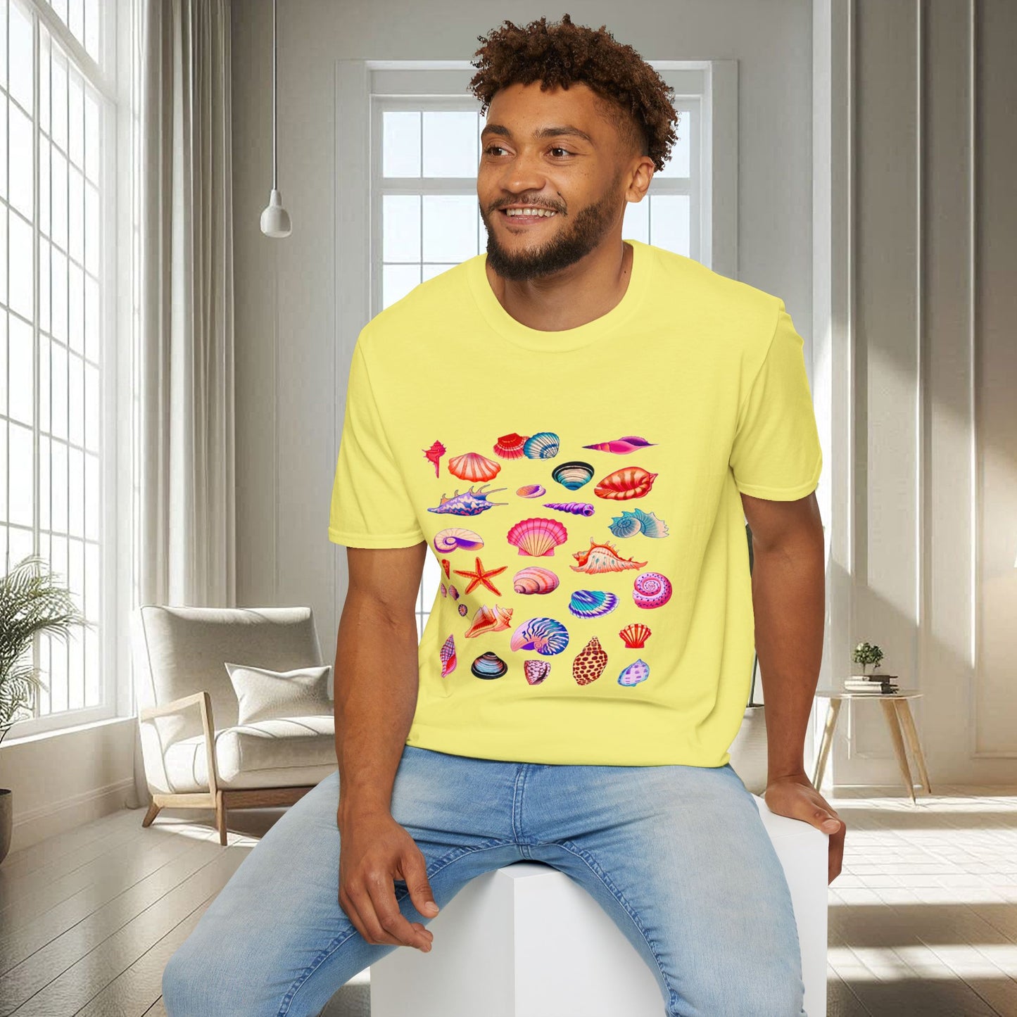 Camiseta unisex suave con conchas marinas multicolores