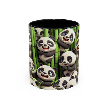 Pandas ludiques avec du bambou | Tasse à café Accent (11 oz)