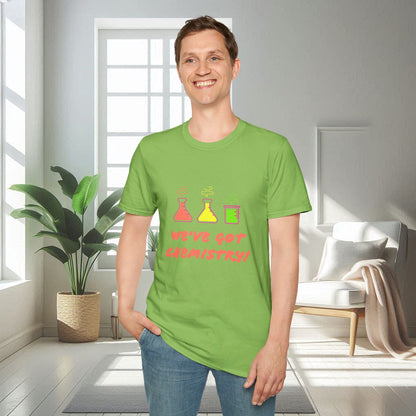 Nous avons de la chimie | T-shirt doux unisexe