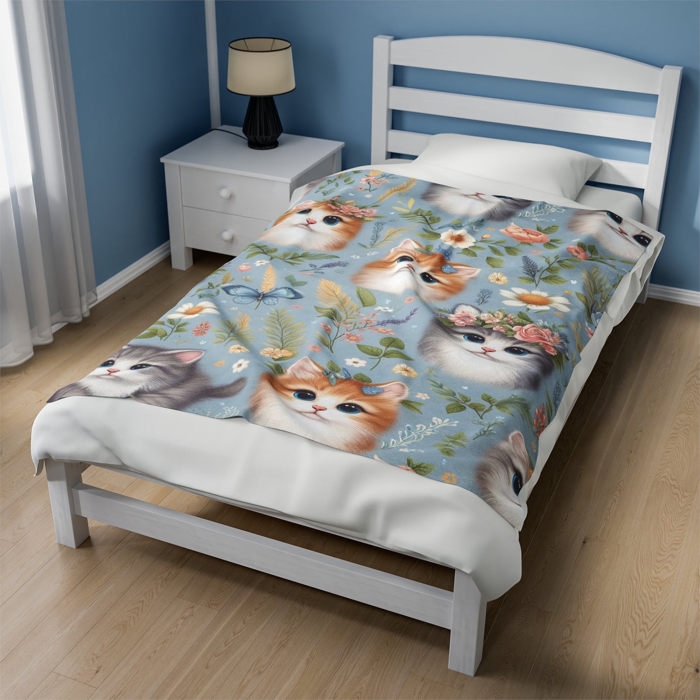 Kittens And Flowers | Kid's Velveteen Plush Blanket