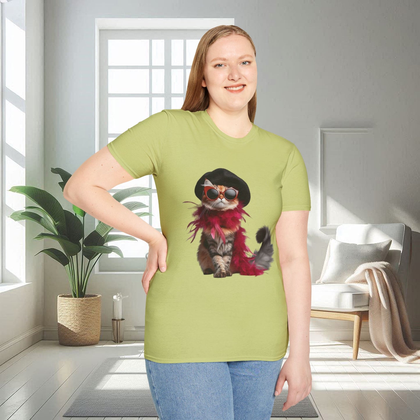 Fashionista Cat | Unisex Soft T-shirt