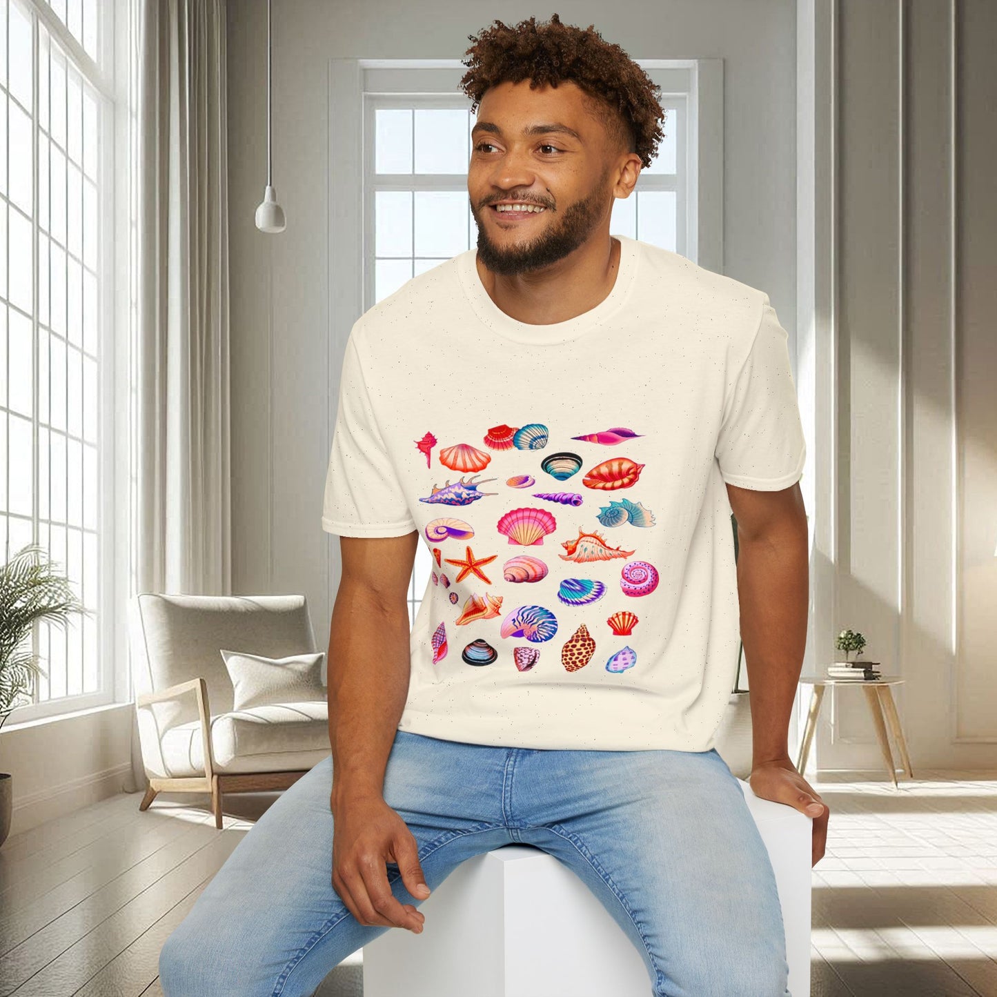 Camiseta unisex suave con conchas marinas multicolores