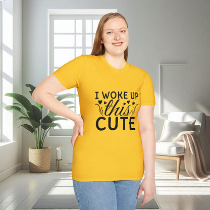 Me desperté con esta linda camiseta unisex suave