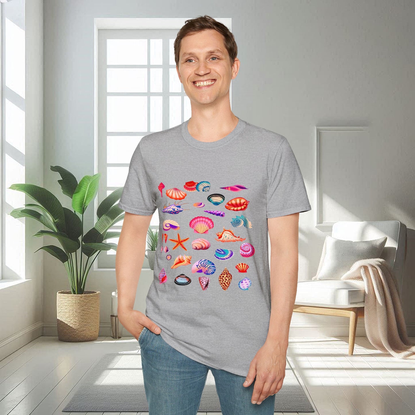 Camiseta unisex suave con conchas marinas multicolores