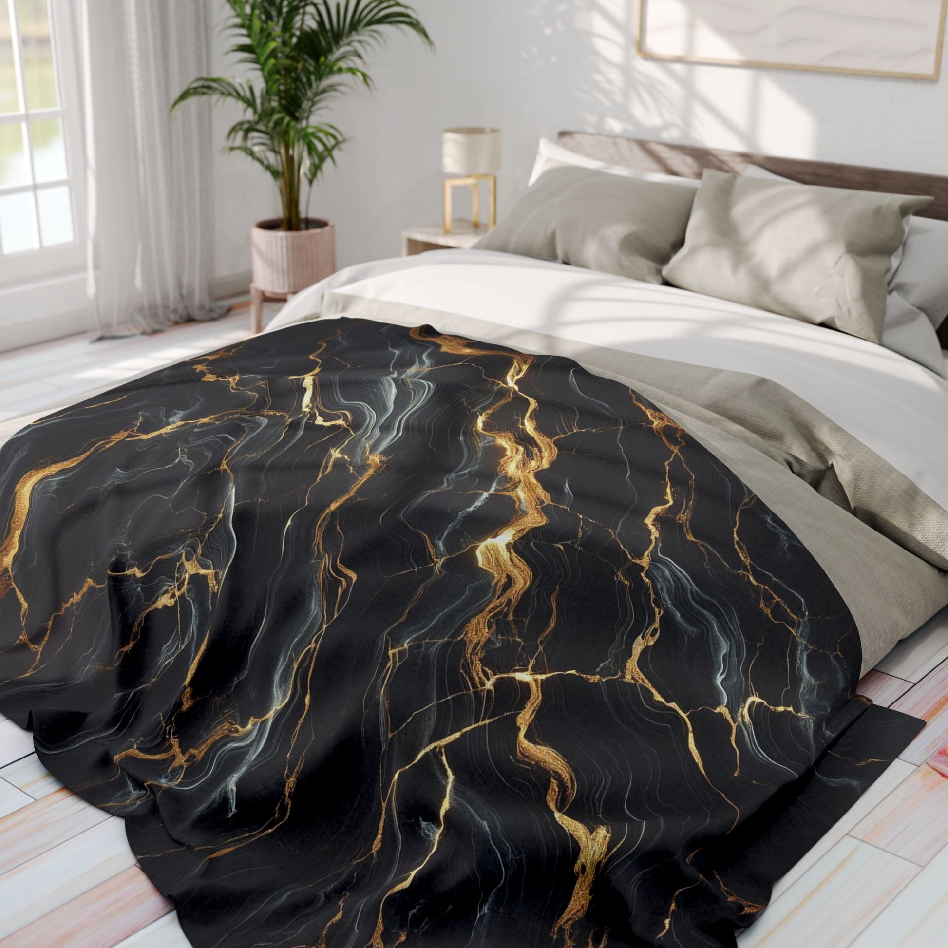 Black, Gold Marble Pattern | Arctic Fleece Blanket