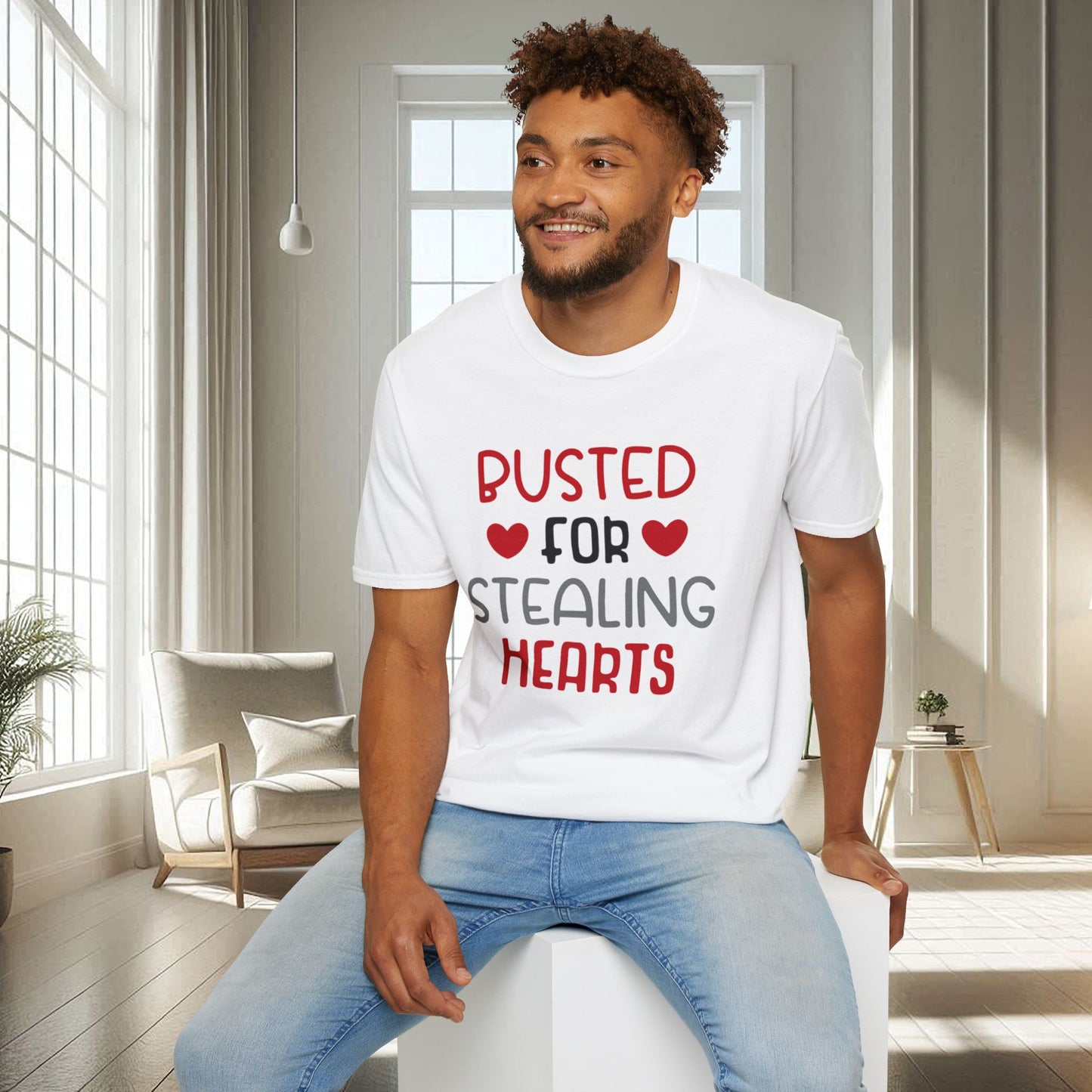 Atrapado por robar corazones | Camiseta unisex suave